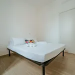 Apartman Essential White Róma