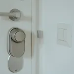 Essential White Apartman *